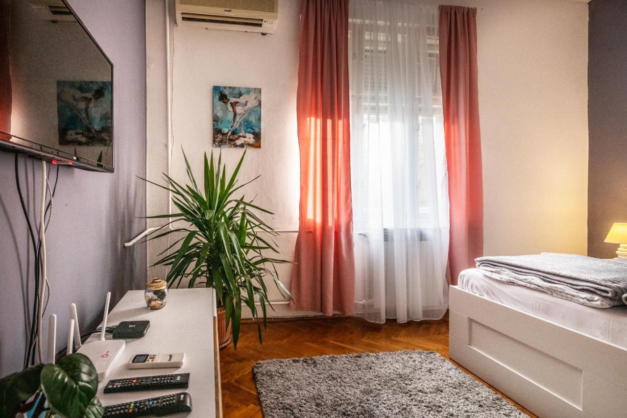 Neimar Apartment With Great Wi-Fi And Free Parking بلغراد المظهر الخارجي الصورة