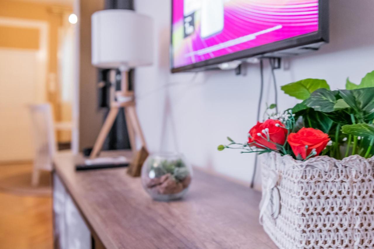 Neimar Apartment With Great Wi-Fi And Free Parking بلغراد المظهر الخارجي الصورة